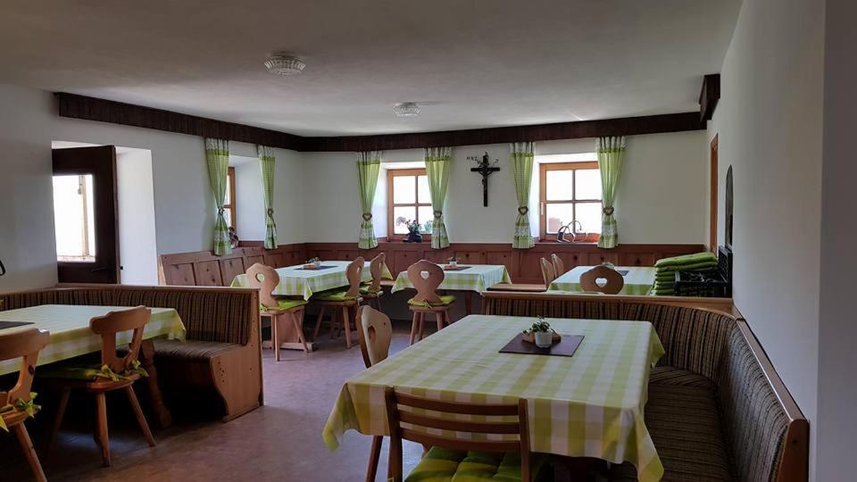 Enzianhuette Berggasthaus San Leonardo in Passiria Dış mekan fotoğraf